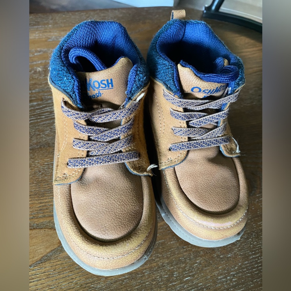 Toddler boy slip on boots size 8